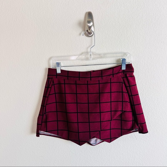 Maroon Black Grid Envelope Skirt Skort - Picture 5 of 9